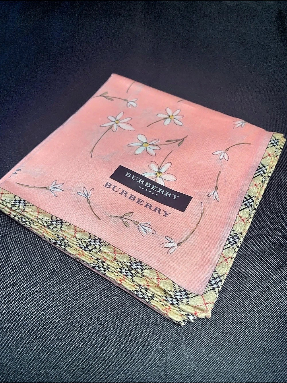 Burberry Floral Min Scarf Pink & Green